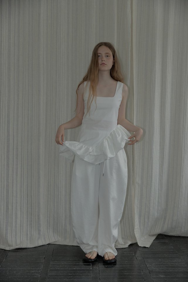 Uoov - Korean Women Fashion - #momslook - Liz Balloon Sleeveless