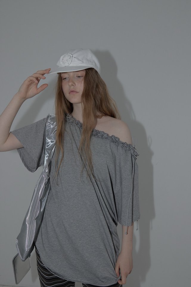 Uoov - Korean Women Fashion - #momslook - Off-Shoulder Frill Tee - 7