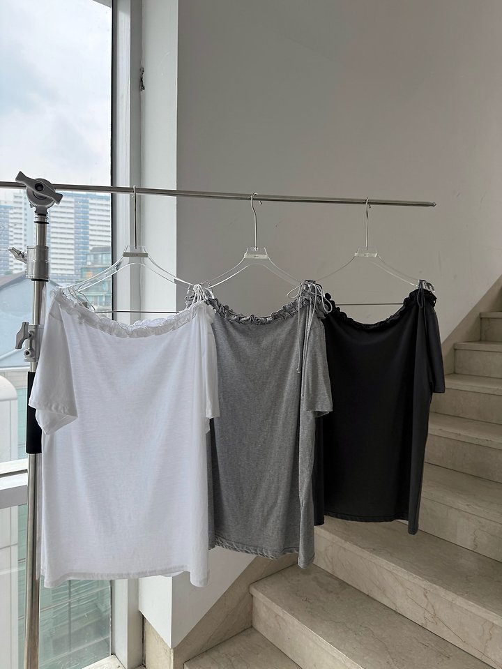 Uoov - Korean Women Fashion - #momslook - Off-Shoulder Frill Tee - 8