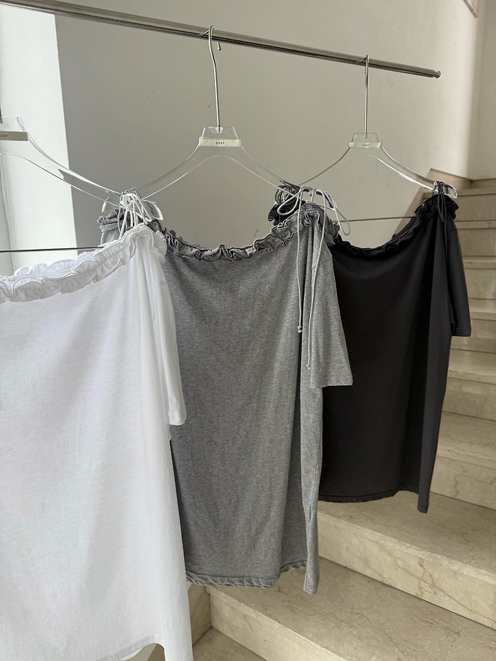 Uoov - Korean Women Fashion - #momslook - Off-Shoulder Frill Tee - 9