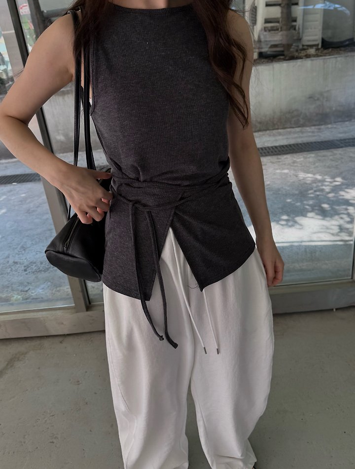 Uoov - Korean Women Fashion - #vintageinspired - Kate Sleeveless - 9