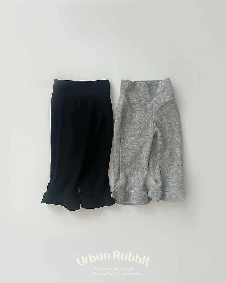 Urban Rabbit - Korean Children Fashion - #kidsstore - Frill Capri Pants - 4
