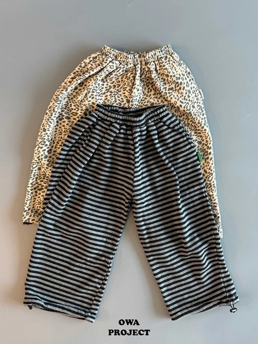 Graphic String Pants