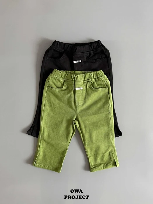 Capri Pants