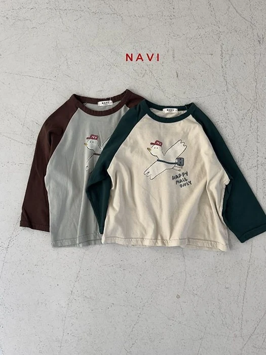 Post Raglan Tee