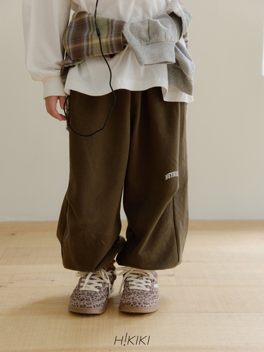 Hikki Jogger Pants