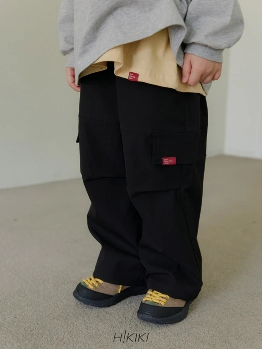 Hwasome Cargo Pants