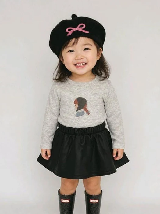 Girl Round Tee Girl Round Tee