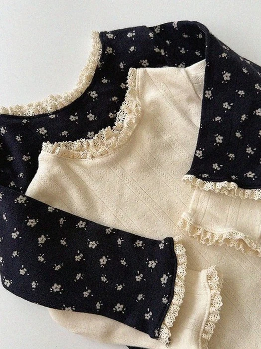 Camelia Tee
