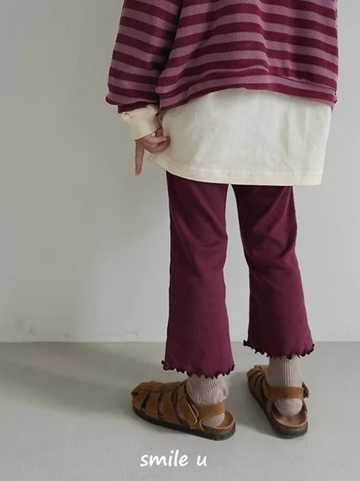 Bootscut Pants