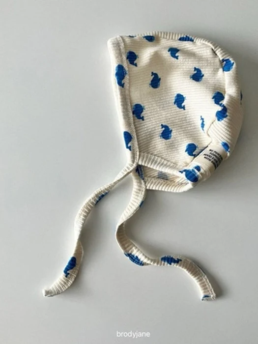 Blue Whale Bonnet
