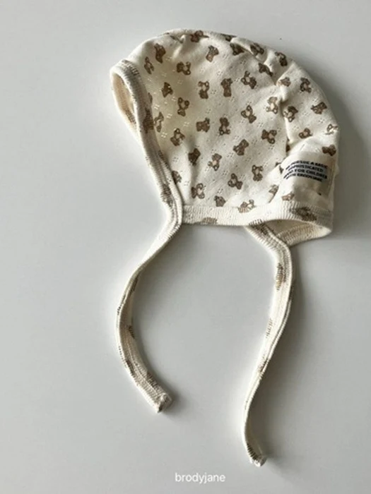 Jacquard Bear Bonnet Jacquard Bear Bonnet