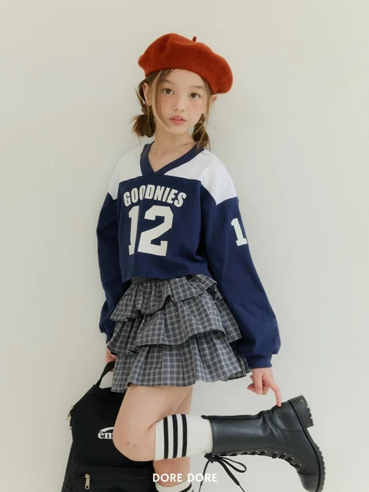 V-Color Block Crop Tee V-Color Block Crop Tee