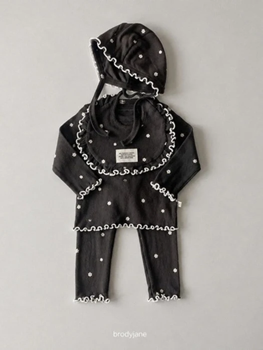 Daisy Set-up Loungewear