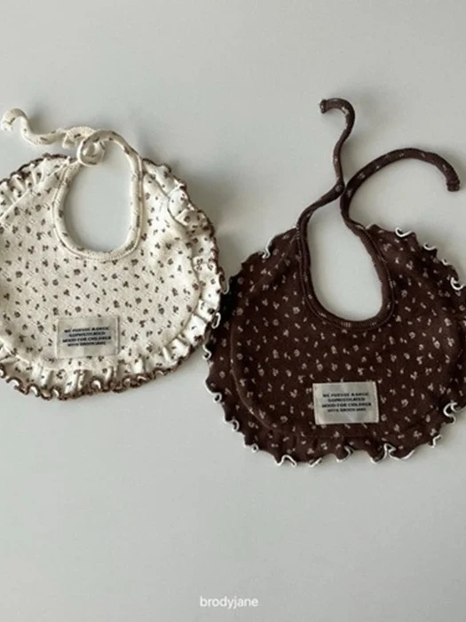 Brownie Bib