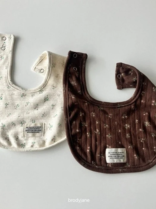 Blossom Bib