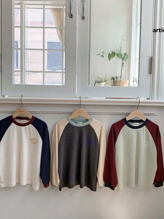 Model Color-Block Raglan Tee Model Color-Block Raglan Tee