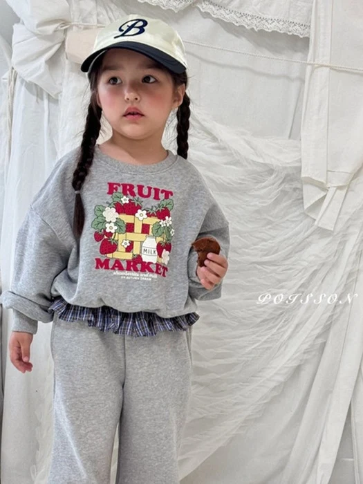 Blue Market Sweatshirt Blue Market Sweatshirt