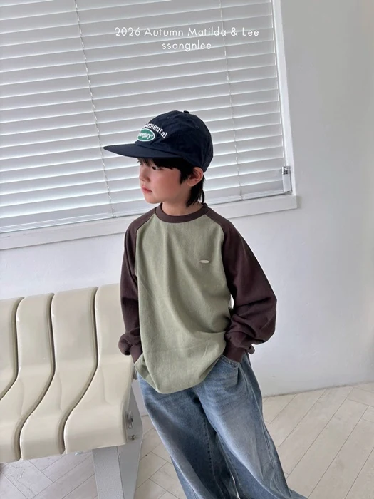 Colorblock Raglan Tee Colorblock Raglan Tee