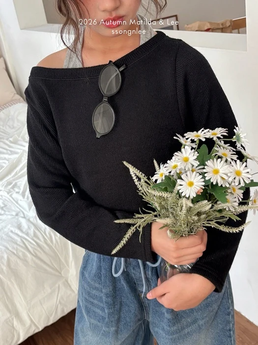 Knit Off-Shoulder
