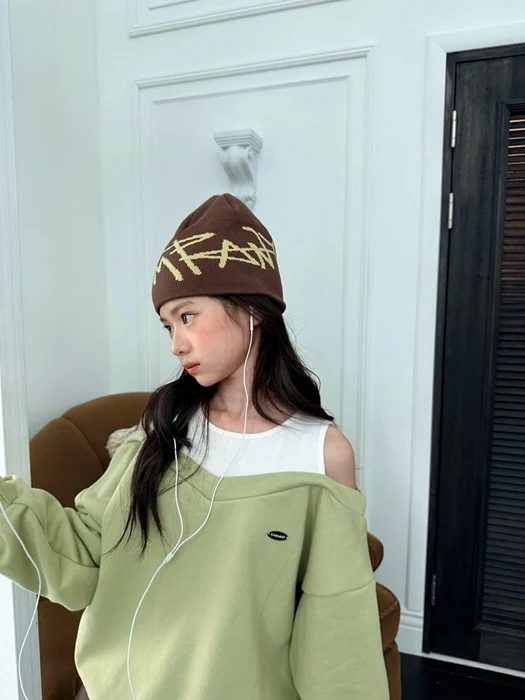 V-Trim Sweatshirt