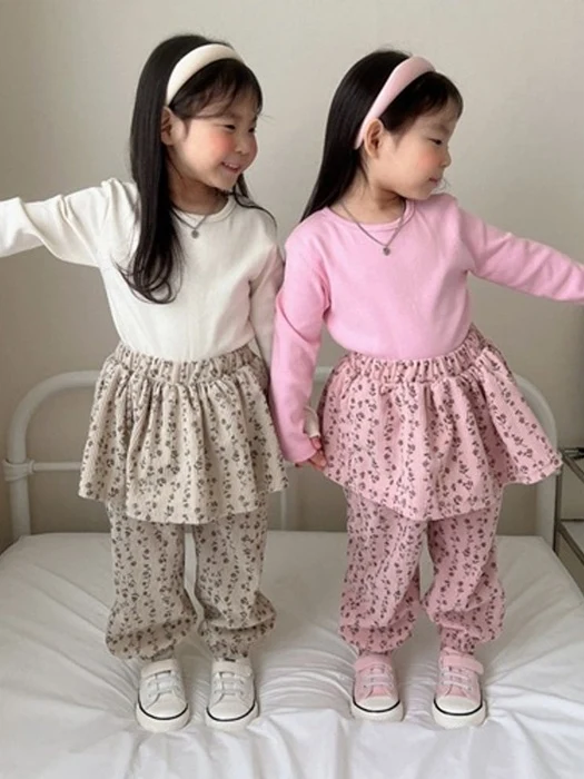 Flower Frill Jogger Pants Flower Frill Jogger Pants