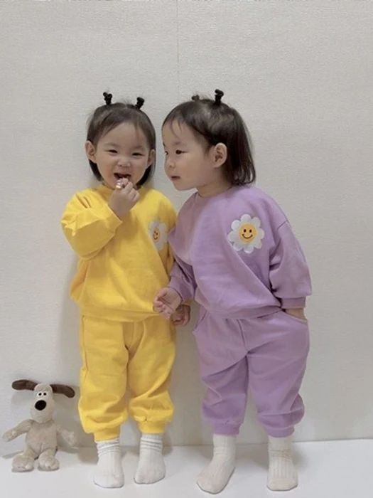 Daisy Smile Top & Bottom Set Daisy Smile Top & Bottom Set