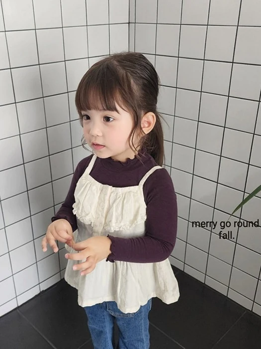Nert Frill Sleeveless Nert Frill Sleeveless