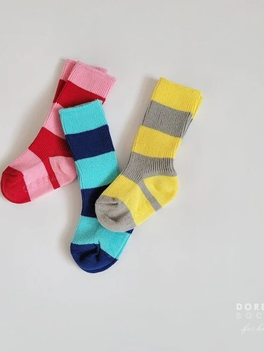 Willy Knee Sock Set