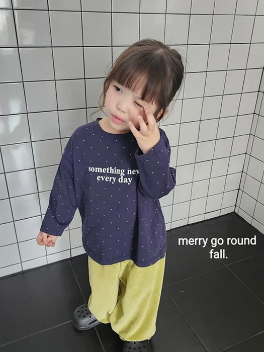 Mini Dot Tee Mini Dot Tee