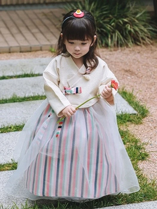 Chuseok Saekdong Hanbok