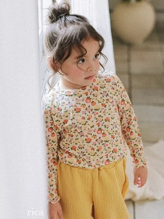 Full Floral Tee