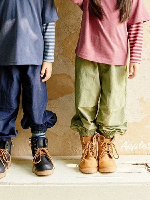 Wide Pin-Tuck Pants