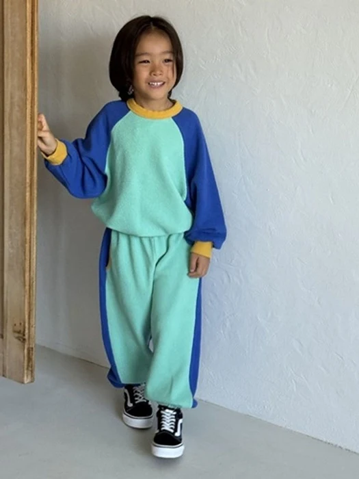 Two-Tone Raglan Pants