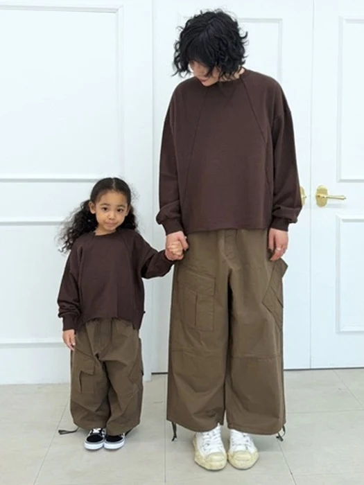 Rework Sweatshirt V3 (Chocolate) Tee Mom Rework Sweatshirt V3 (Chocolate) Tee Mom