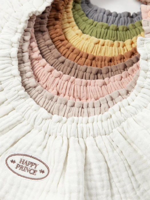 Loving Yogu Rolling Bib Loving Yogu Rolling Bib
