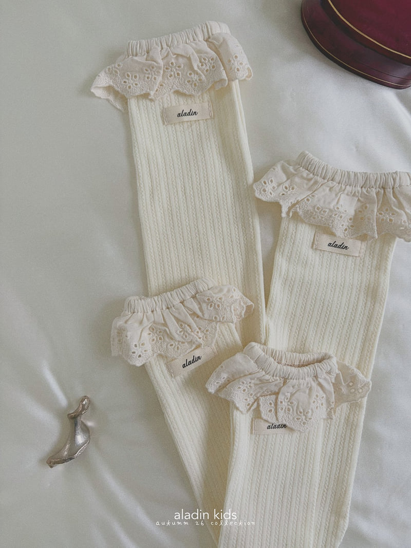 Aladin - Korean Children Fashion - #kidsshorts - Lace Socks - 2