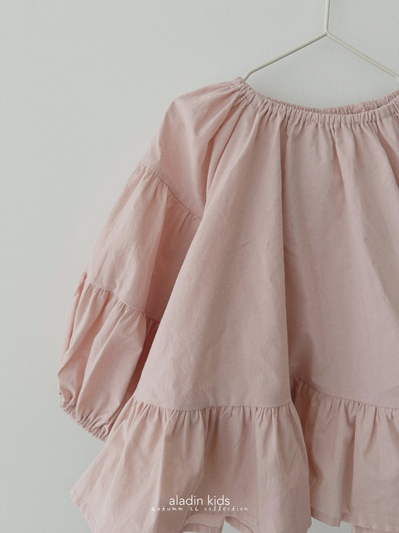 Aladin - Korean Children Fashion - #littlefashionista - Puff Shirring Blouse - 2