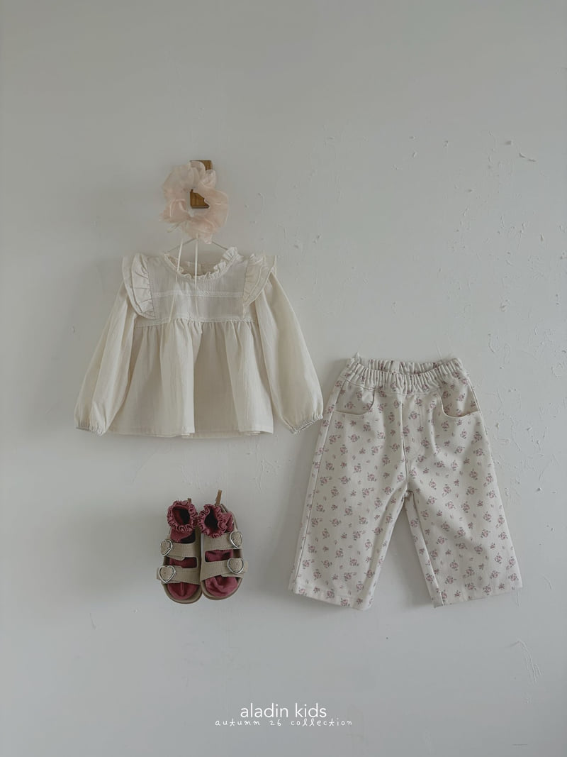 Aladin - Korean Children Fashion - #minifashionista - Lace Wing Blouse - 7