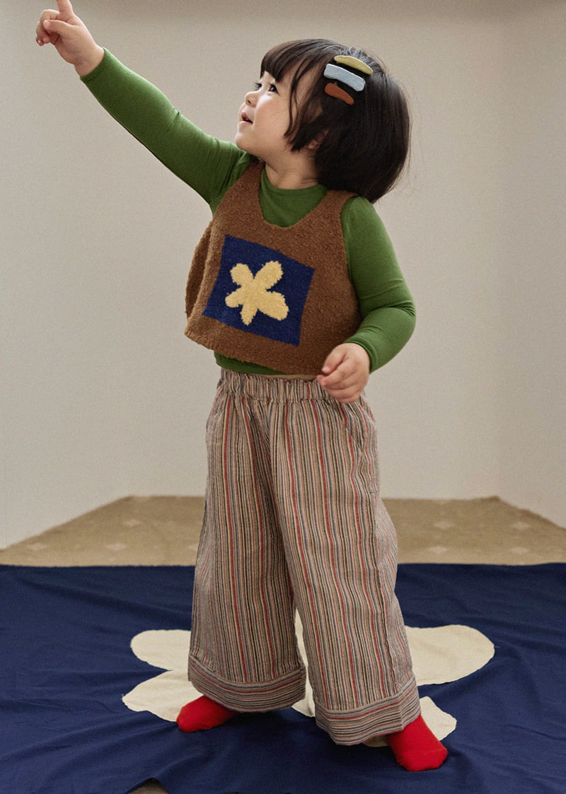 Amber - Korean Children Fashion - #kidsshorts - Toons Cut Pants