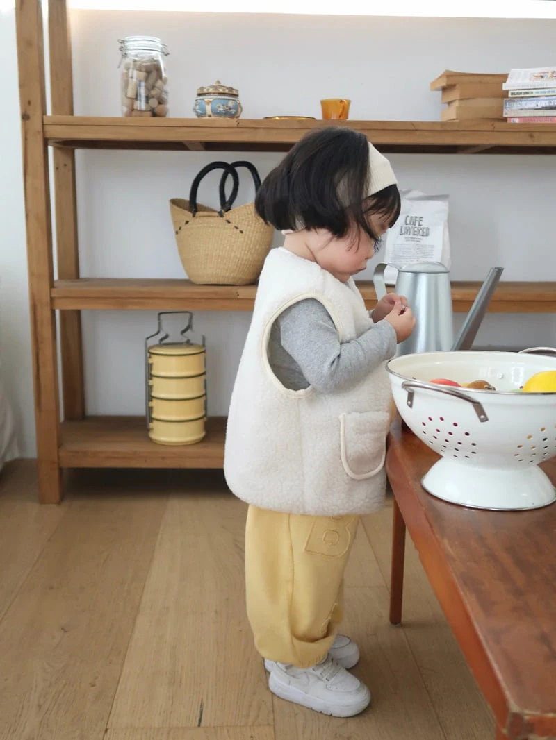 Bailey - Korean Children Fashion - #childrensboutique - Dotori Dumble Vest - 8