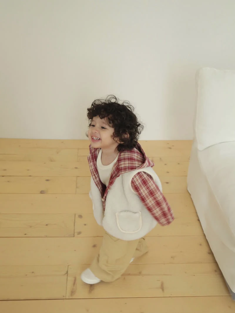 Bailey - Korean Children Fashion - #designkidswear - Dotori Dumble Vest - 9