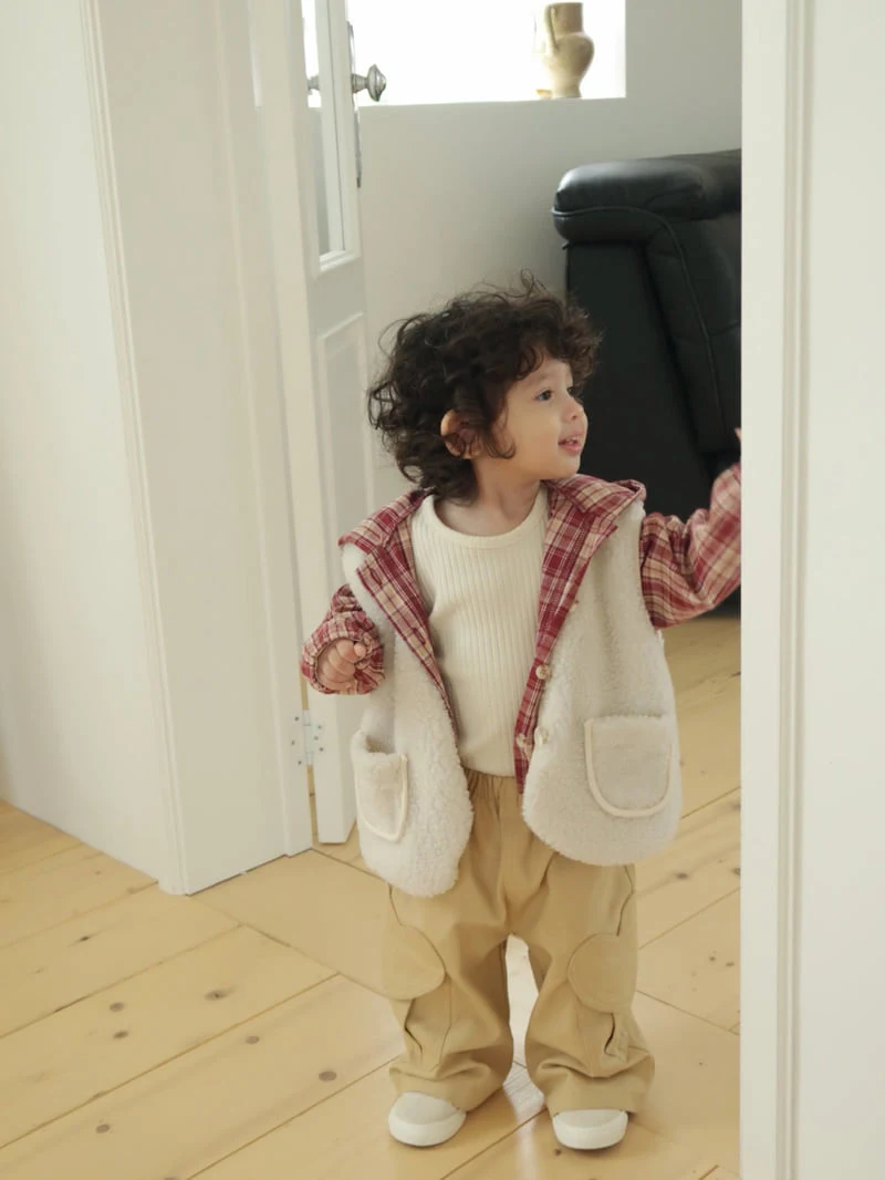 Bailey - Korean Children Fashion - #discoveringself - Dotori Dumble Vest - 10