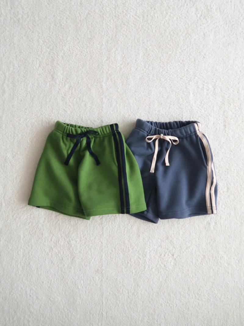 Bailey - Korean Children Fashion - #discoveringself - Tape Middle Shorts