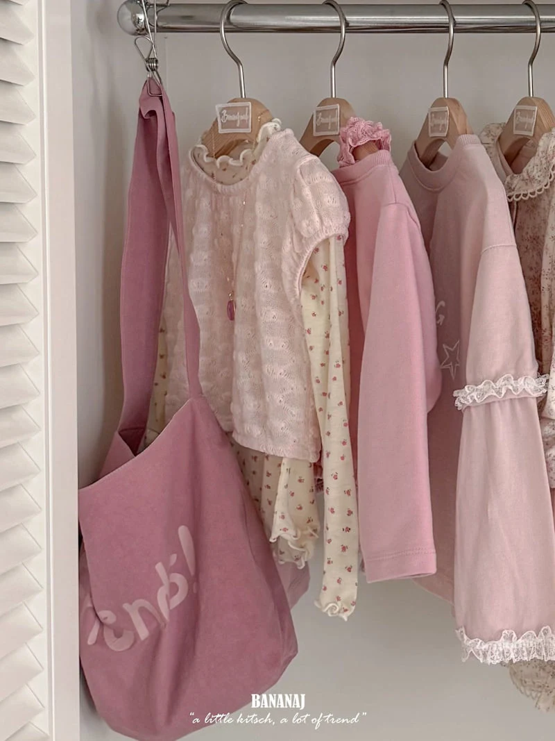 Banana J - Korean Children Fashion - #kidzfashiontrend - Rose Turtleneck Tee - 4