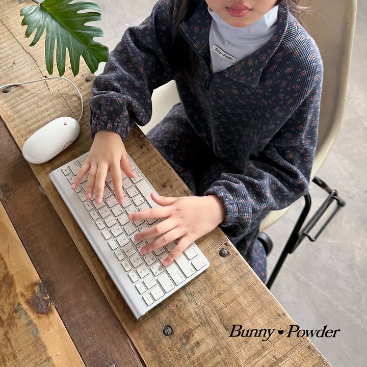 Bunny Powder - Korean Children Fashion - #kidsshorts - Daily Turtleneck Tee - 7
