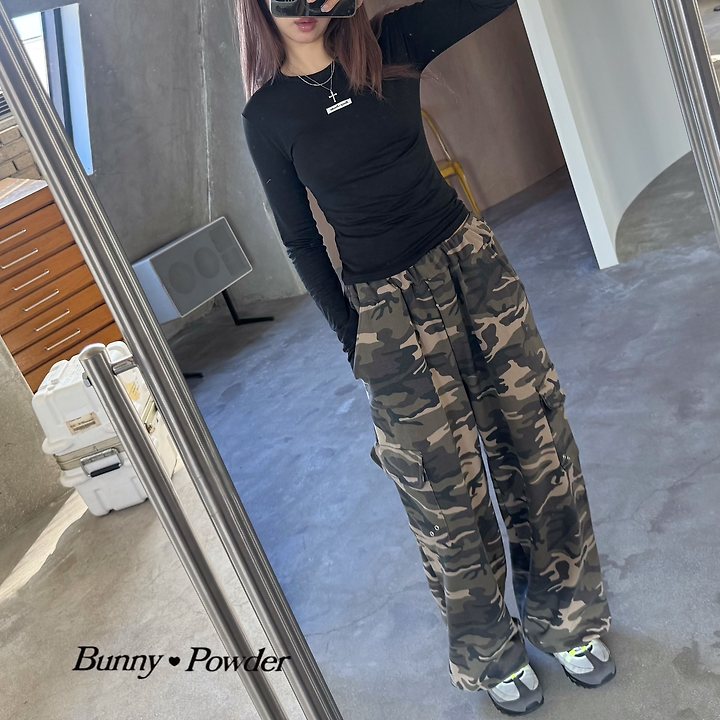 Bunny Powder - Korean Women Fashion - #thelittlethings - Adult Light Camo Cargo Pants - 9