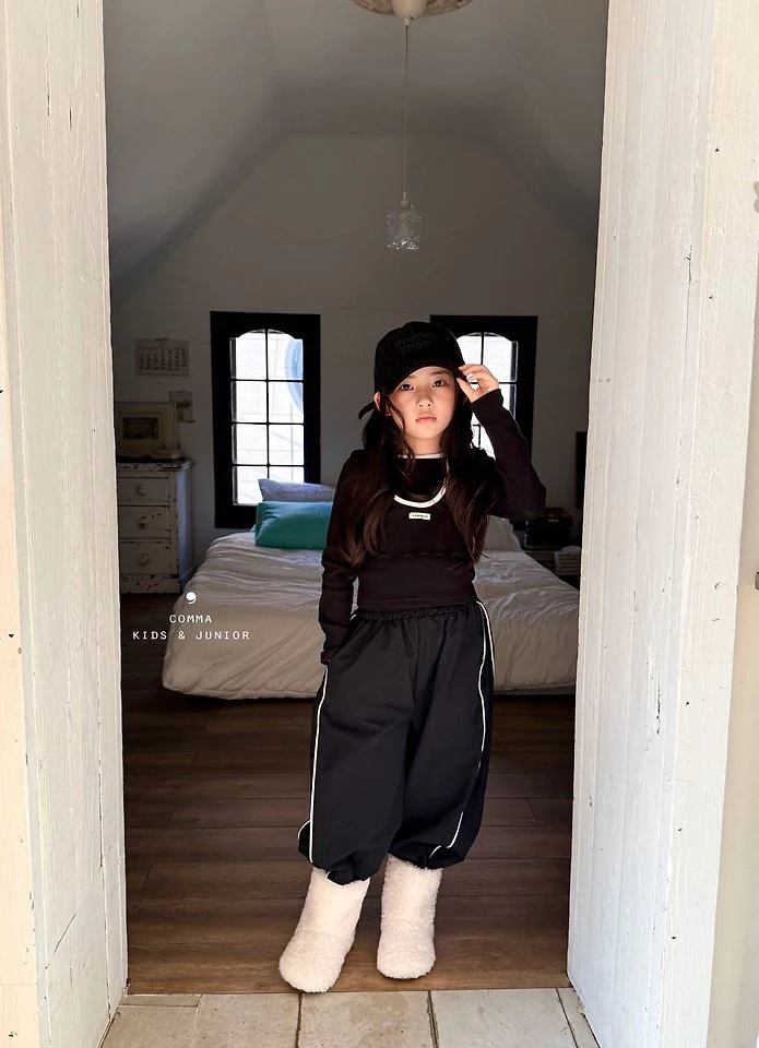 Comma - Korean Children Fashion - #kidsshorts - Label Strap Layered Tee - 8
