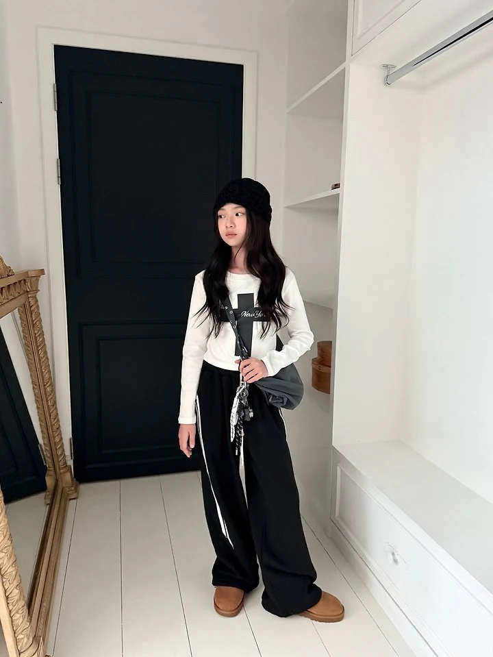 Comma - Korean Children Fashion - #kidsstore - Cut-Line Double Stripe Pants - 3