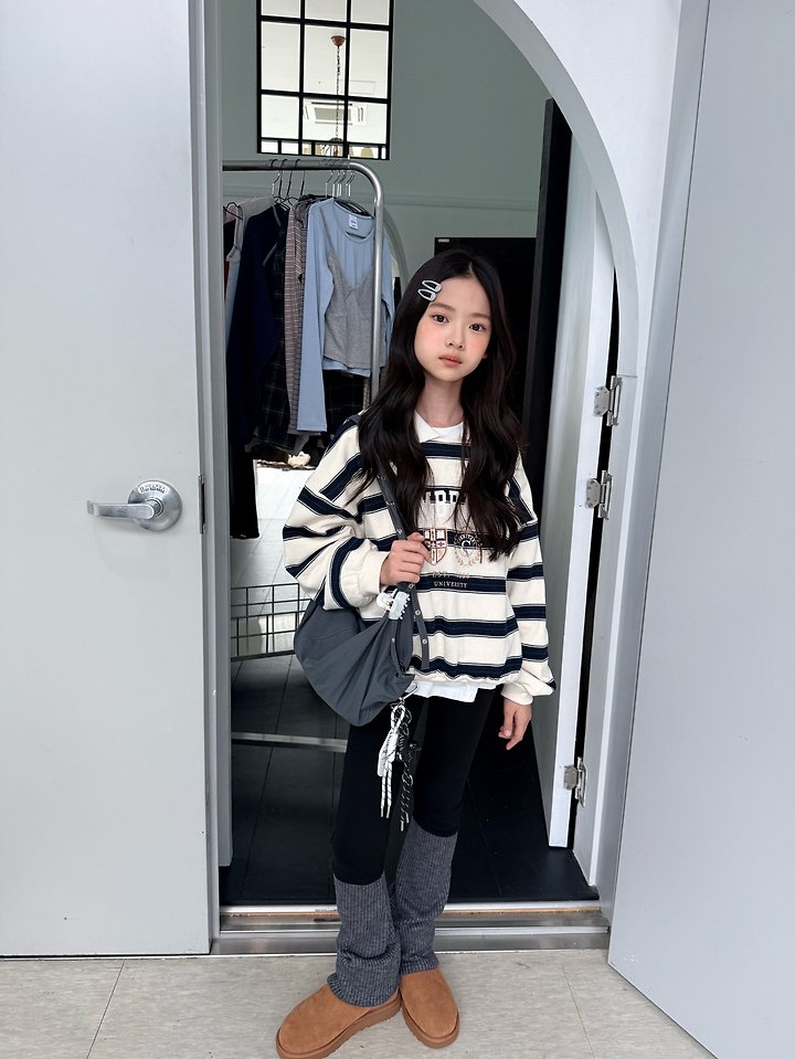 Comma - Korean Children Fashion - #minifashionista - Cambridge Sweatshirt - 7